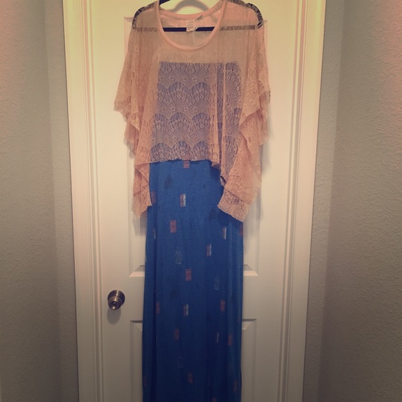 Hurley Maxi Dress with Billabong Lace Cover - Picture 1 of 8